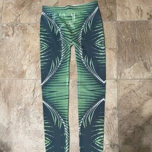 Thatcher Collection Leggings Green White Abstract Leggings Size M/L